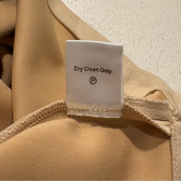 Tuckernuck Bone Margot Faux Suede Top Size Medium - Picture 12 of 12